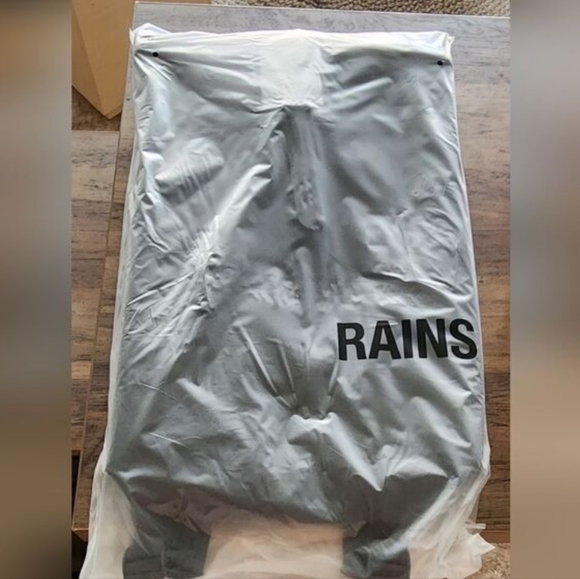 Rains Rolltop Rucksack Mini - Picture 5 of 5